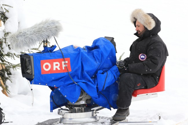 歐洲歌唱大賽主持人表示不會在以色列表演時靜音噓聲：「我們不會粉飾太平。」