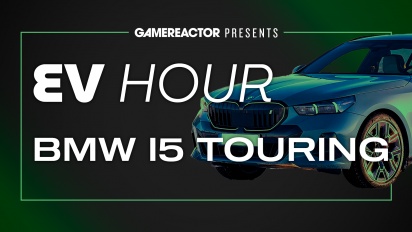 BMW i5 Touring - EV Hour